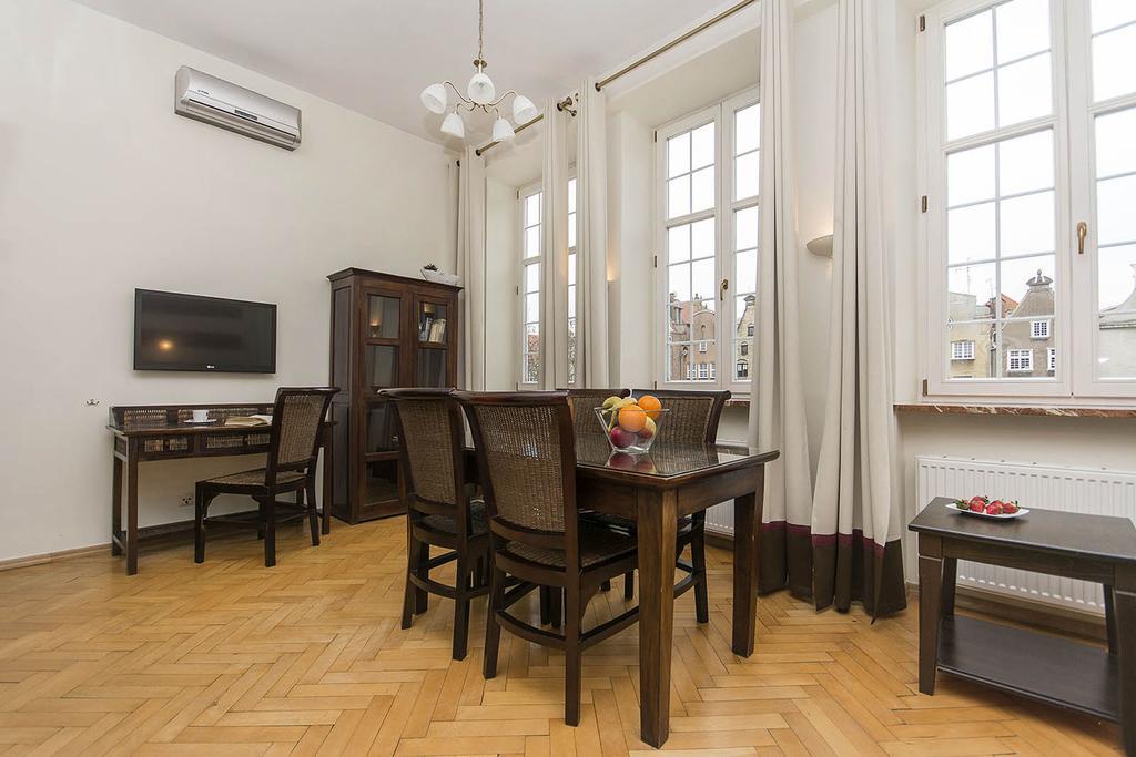 Patio Apartments - Old Town Γκντανσκ Εξωτερικό φωτογραφία